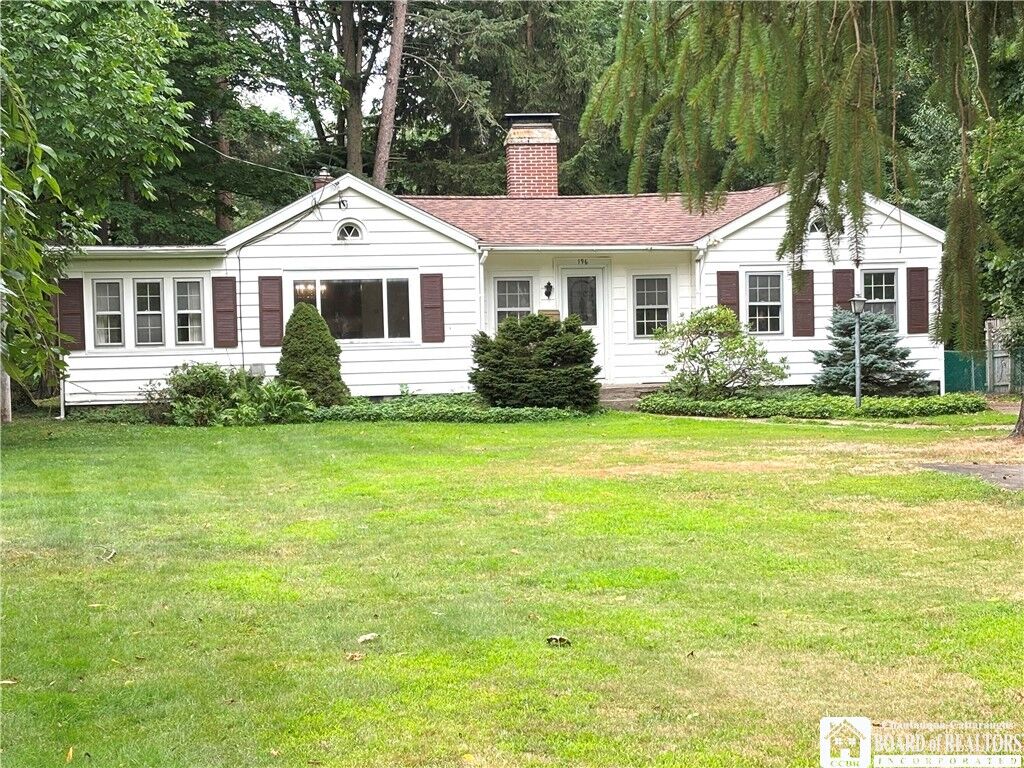 Property Photo:  196 Temple Street  NY 14063 