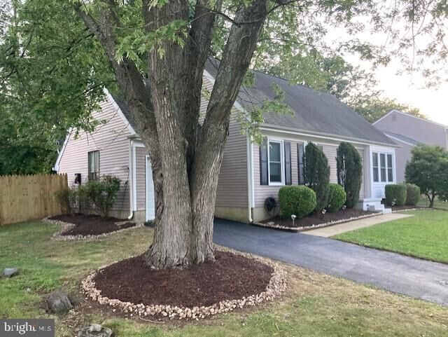 Property Photo: 118 Quail Hollow Drive DE 19904