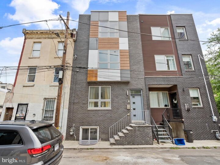 1435 N Orkney Street  Philadelphia PA 19122 photo