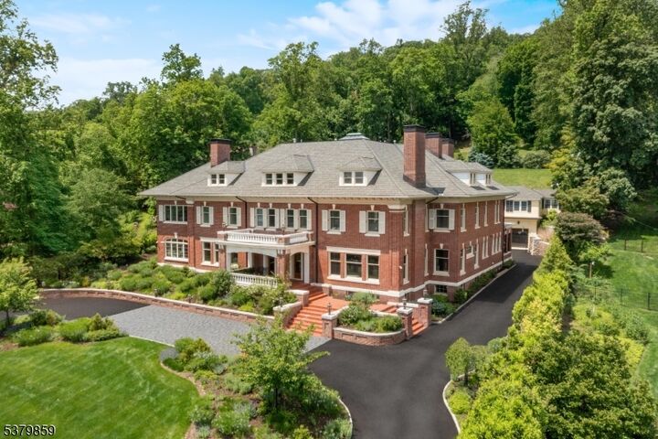Property Photo:  88 South Mountain Avenue  NJ 07042 