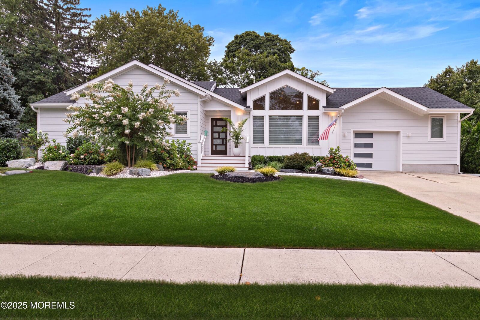 Property Photo: 213 Parkview Avenue NJ 07712