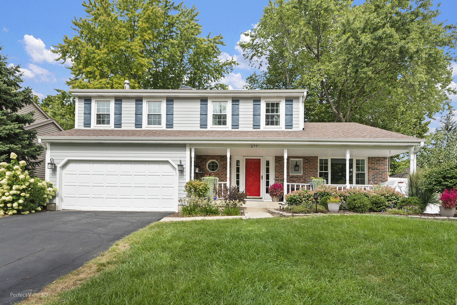 Property Photo:  577 Plank Road  IL 60563 