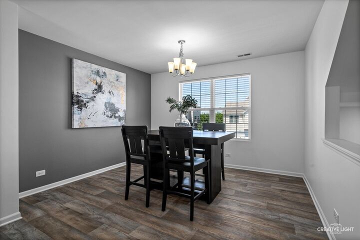 Property Photo: 593 Spring Leaf Drive IL 60431