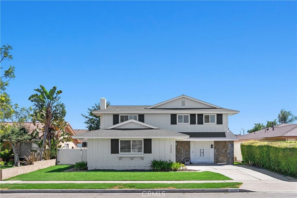 Property Photo: 7232 Siena Avenue CA 92683