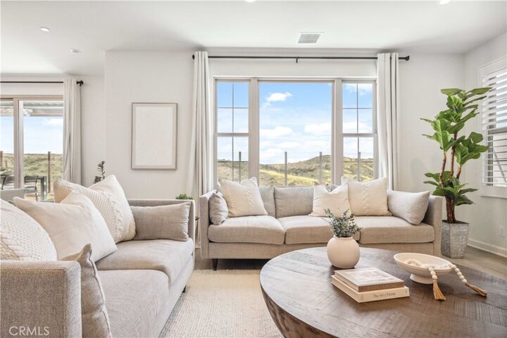 Property Photo:  208 Canterbury  CA 92618 