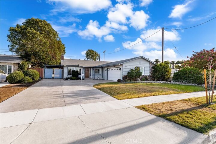 Property Photo: 1048 Bluecrest Street CA 92882