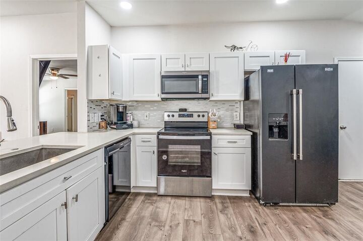 Property Photo:  4372 Onyx Drive  TX 75010 