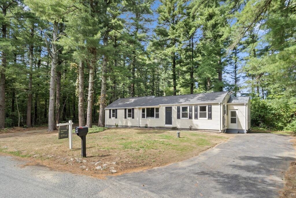 Property Photo:  86 Martin St  MA 02769 