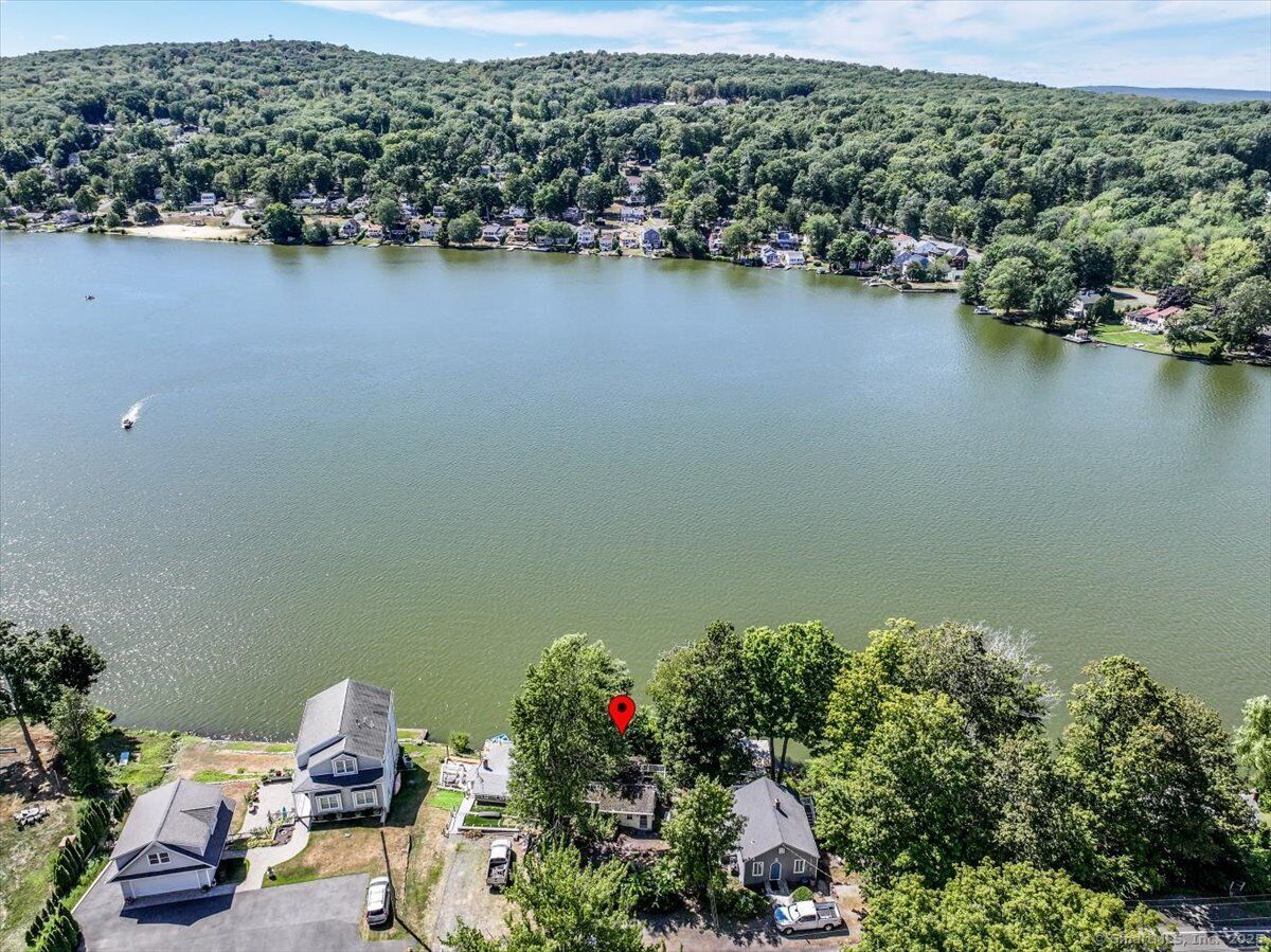 Property Photo: 239 Baileyville Road CT 06455