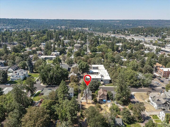 Property Photo: 711 S Adams St WA 99204