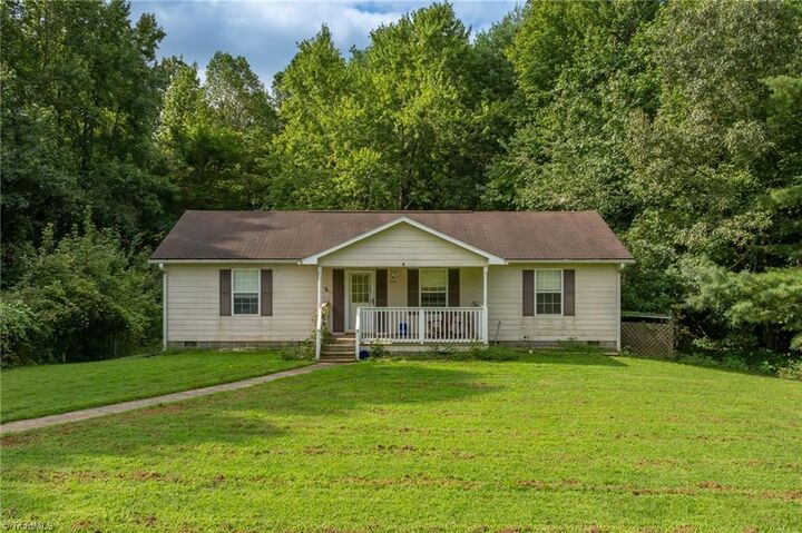 Property Photo: 572 Alvis Lane NC 27107