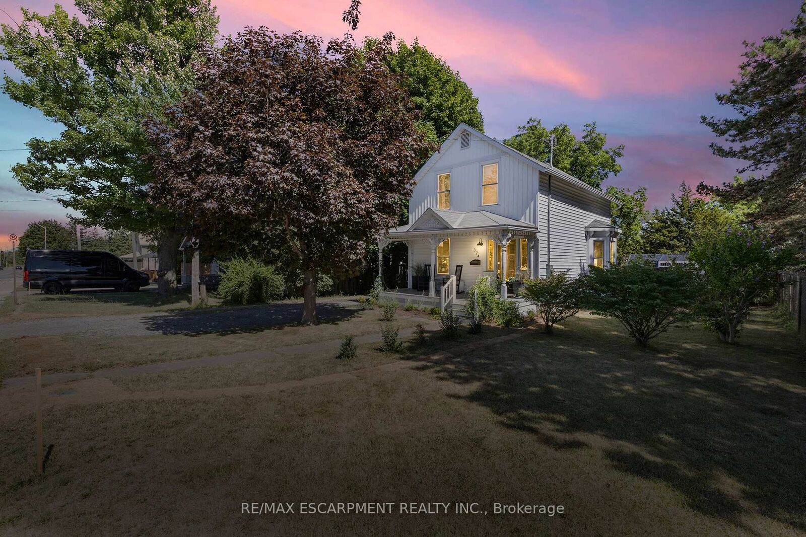 Property Photo: 374 Ontario Street ON L3M 3H5