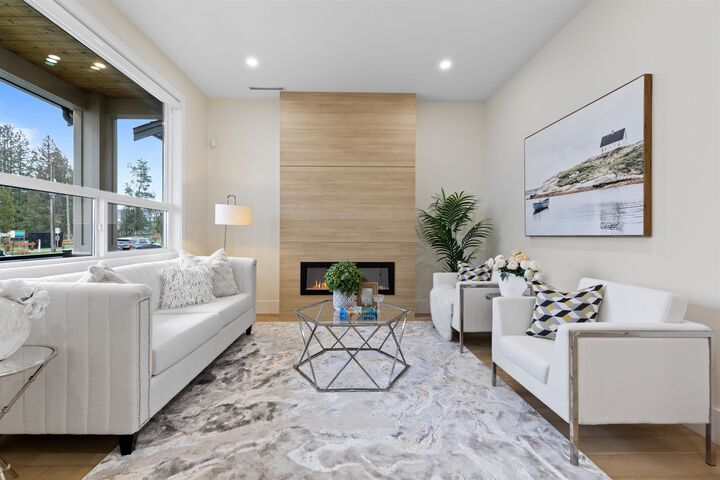 Photo de la propriété:  20158 82 Avenue  BC V2Y 2A8 