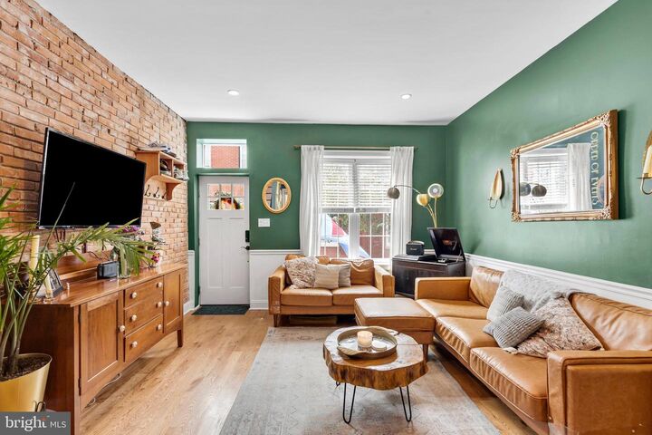 3009 W Harper Street  Philadelphia PA 19130 photo