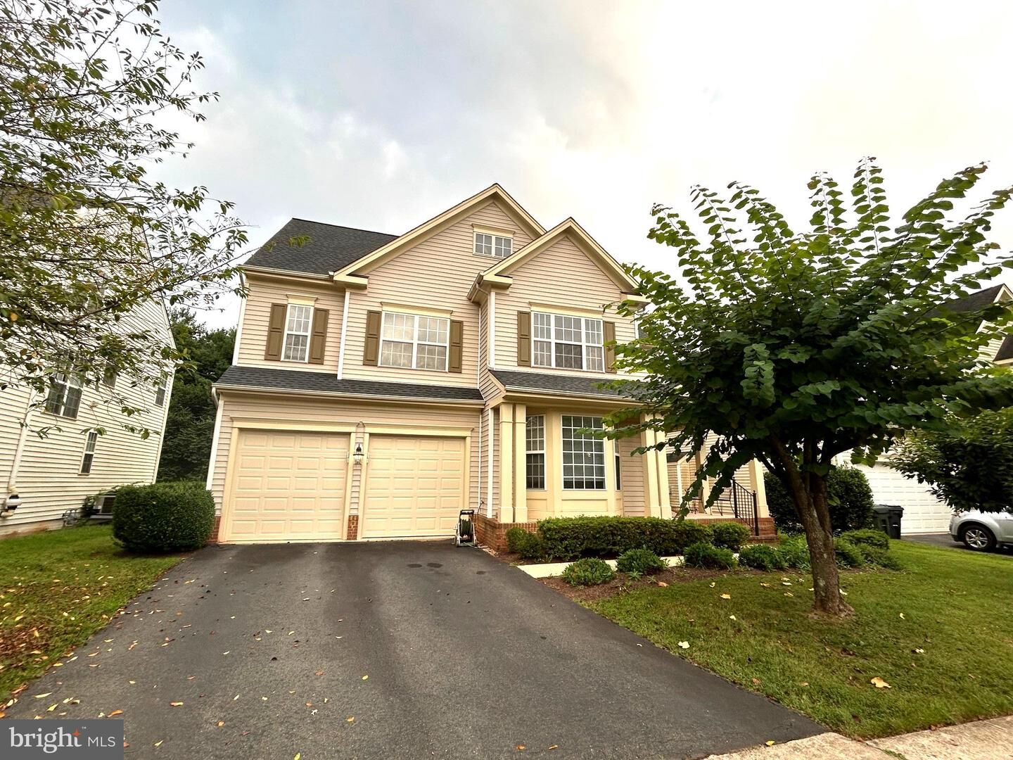 Property Photo: 20632 Sutherlin Place VA 20165