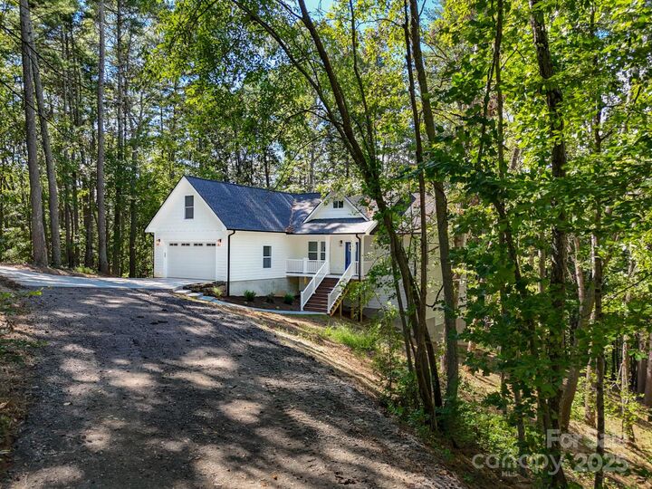 Property Photo: 117 Forest Fern Lane NC 28701
