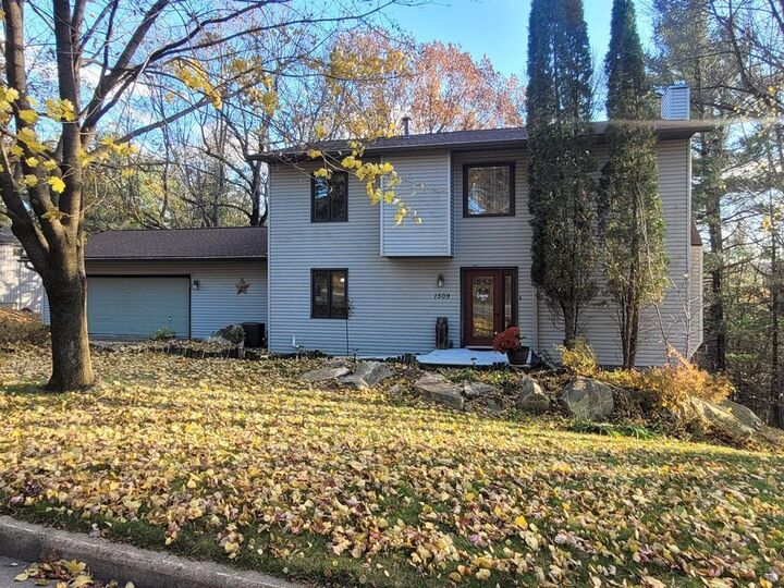 Property Photo:  1509 Pine View Lane  WI 54403 