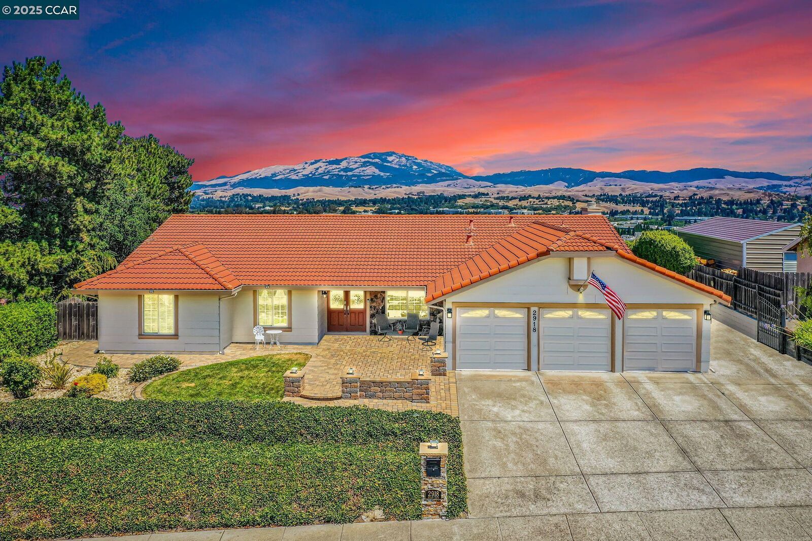 Property Photo: 2918 Morgan Dr CA 94583