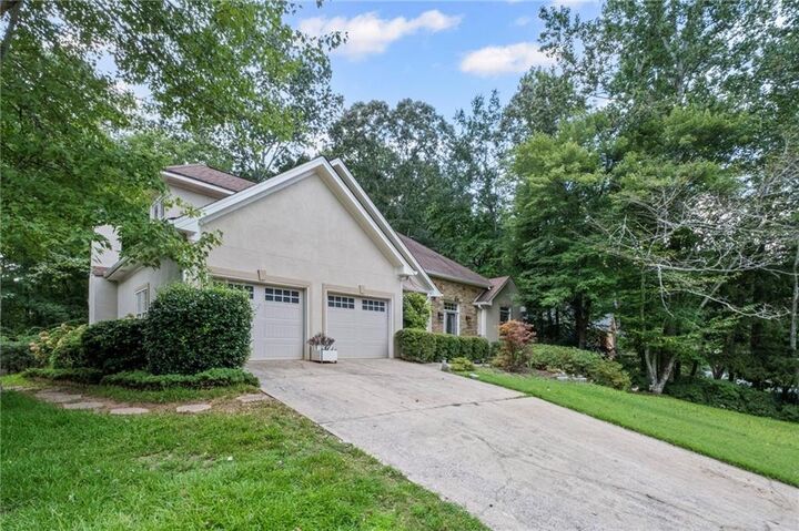 Property Photo:  1820 Azalea Springs Trail  GA 30075