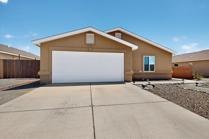Property Photo: 658 Redwood Street SW NM 87124
