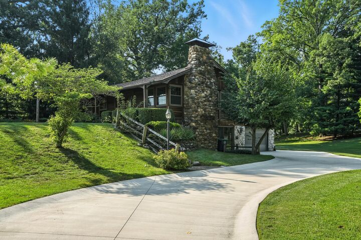 Property Photo: 600 W 10th Street IN 46342