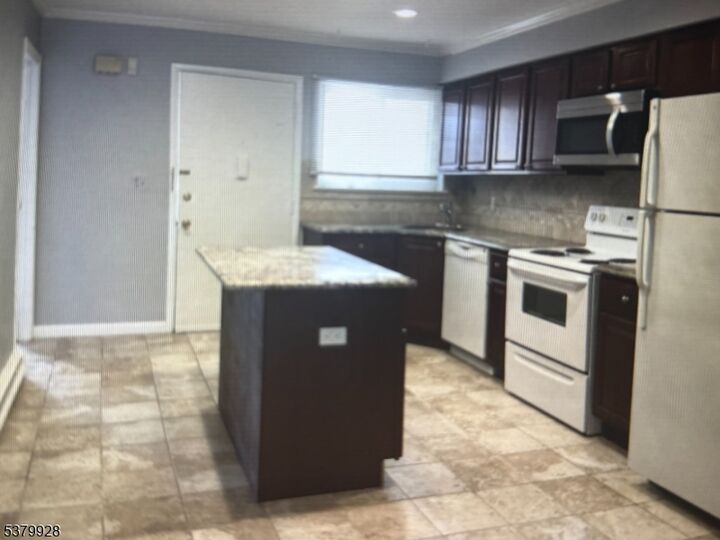 Property Photo: 95 Park St 10 NJ 07042