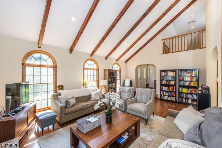 31 Cheyenne Dr  Montville Twp. NJ 07045 photo