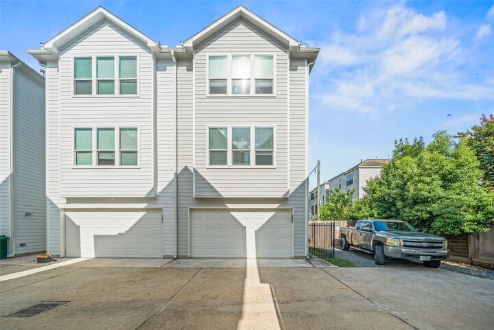 850 W 20th Street  Houston TX 77008 photo
