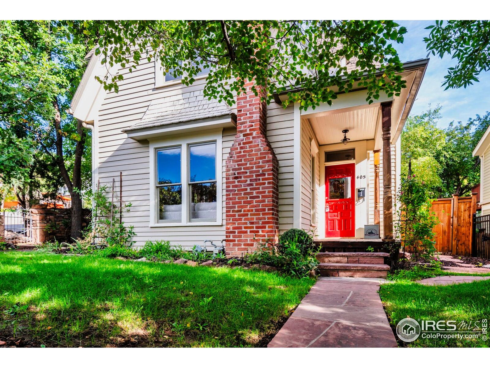 Property Photo: 405 Valley View Dr CO 80304