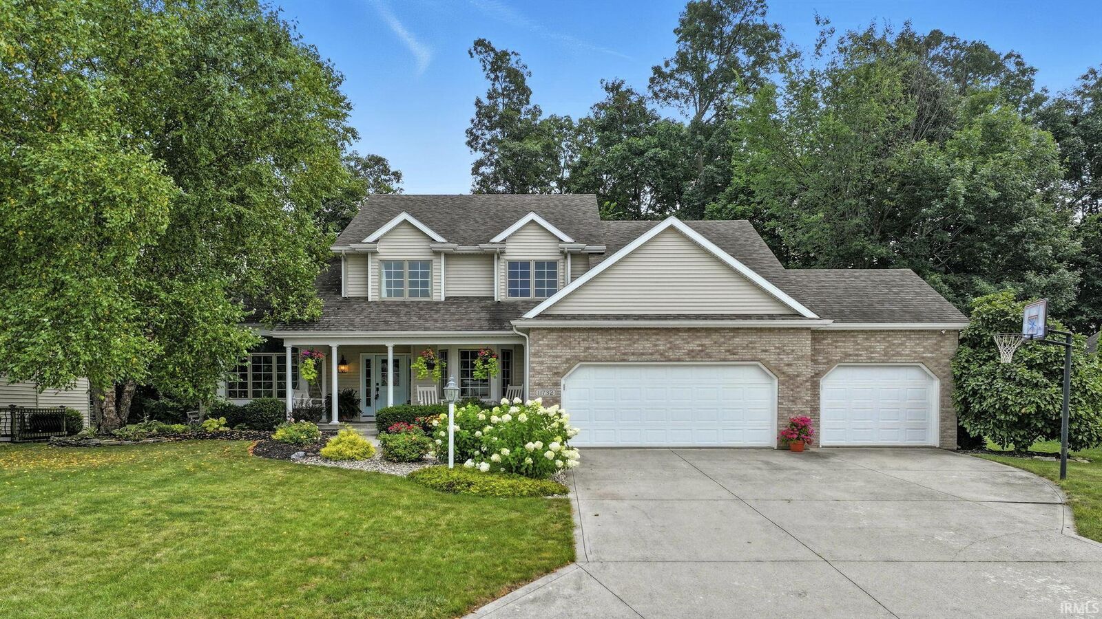 Property Photo: 11732 Island Cove Drive IN 46845