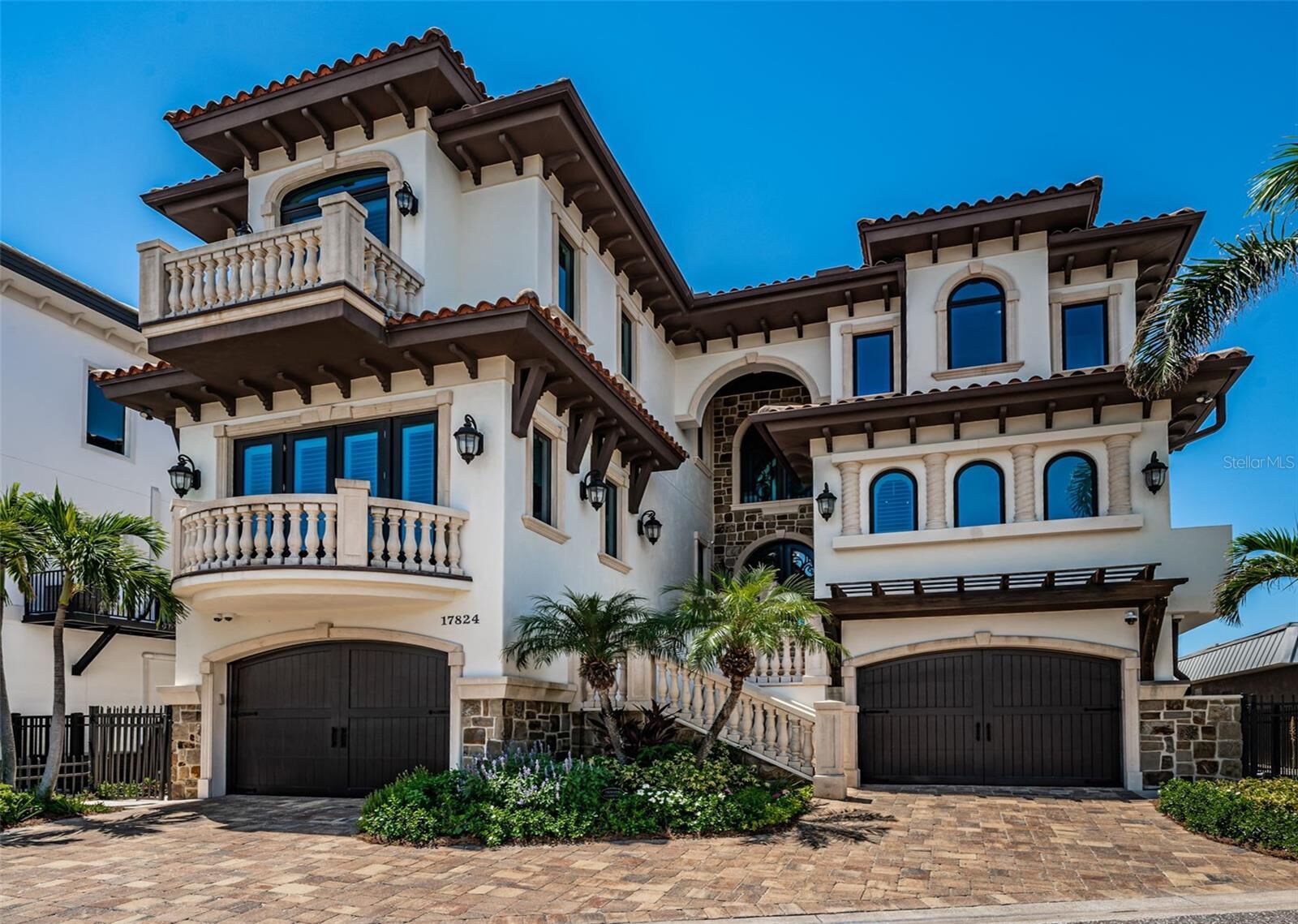 Property Photo: 17824 Lee Avenue FL 33708