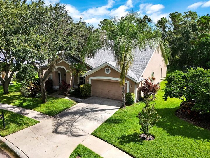 Property Photo: 10515 Chambers Drive FL 33626