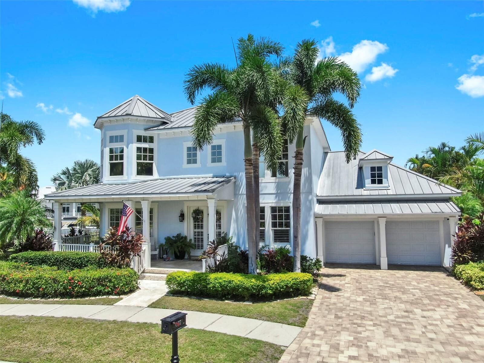 Property Photo:  627 Mirabay Boulevard  FL 33572 