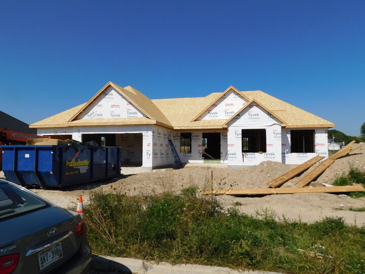1012 Candleberry Ln  Grafton WI 53024 photo