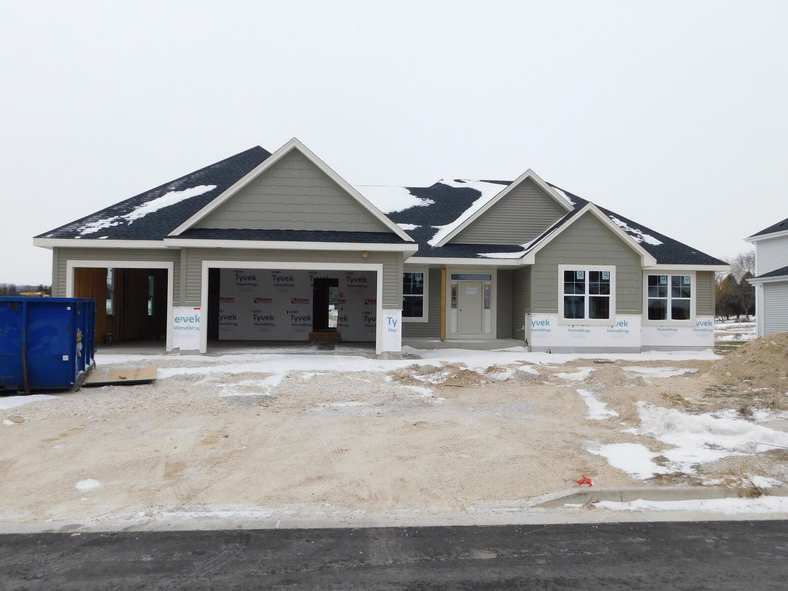 Property Photo: 1012 Candleberry Ln WI 53024