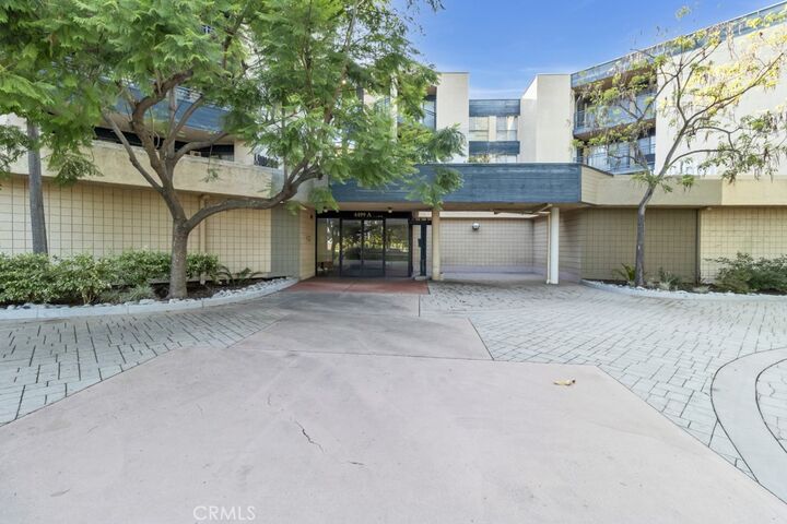 Property Photo: 4499 Via Marisol 315 CA 90042