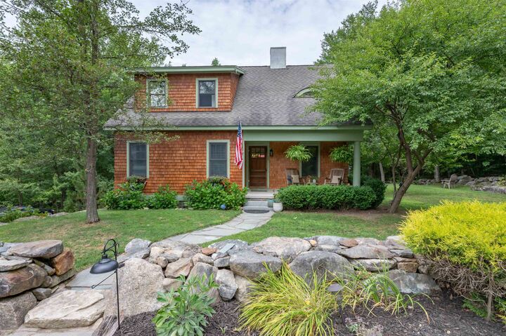 Property Photo:  15 Chamberlain Road  NH 03070 