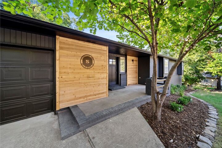 5 Dunvegan Lane  Bella Vista AR 72715 photo