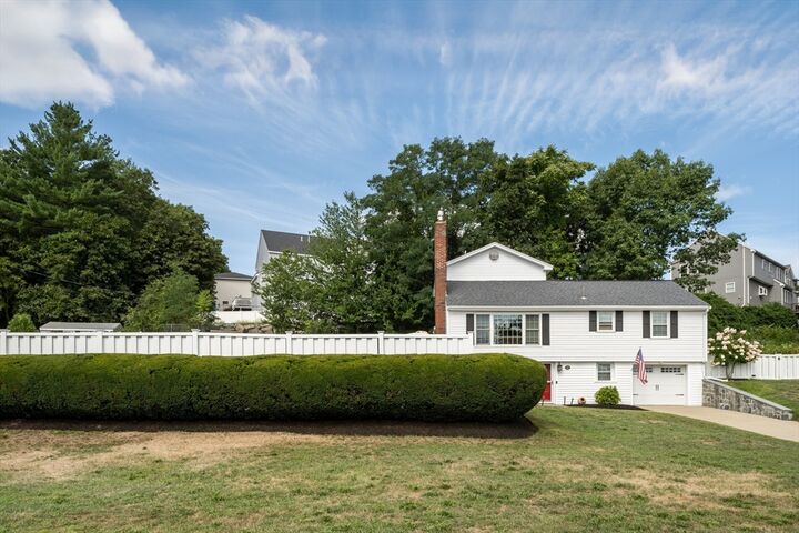 Property Photo:  85 Farm St  MA 01880 