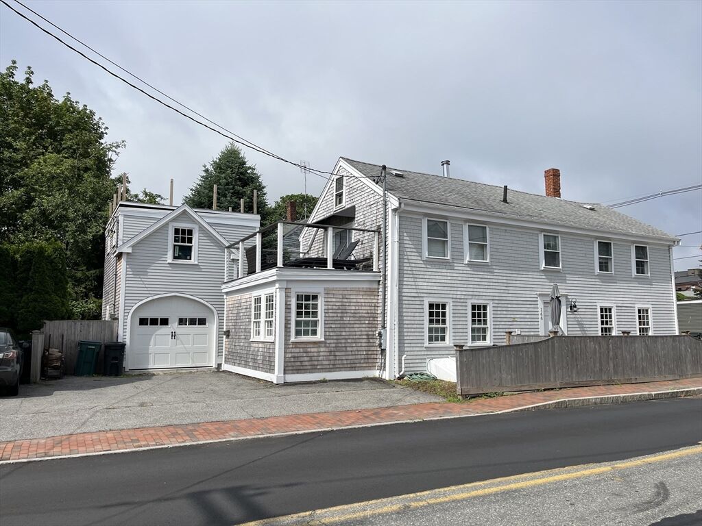 Property Photo:  164 Water St  MA 01950 