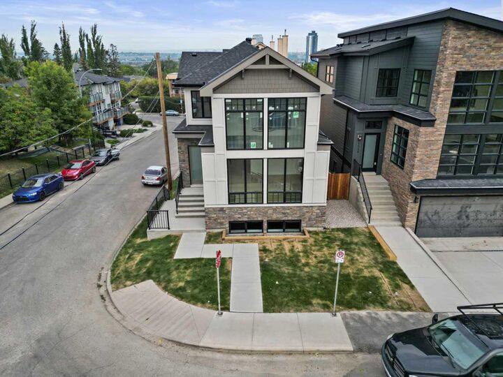 Photo de la propriété: 1516 22 Avenue SW AB T2T 0R5