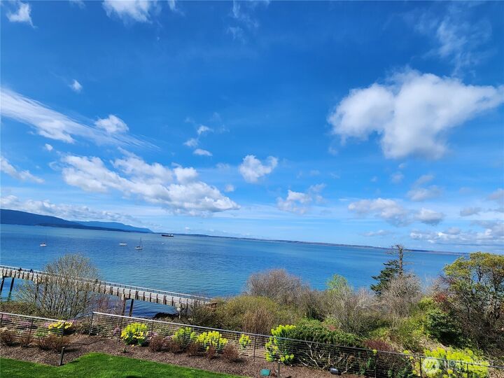 600 S State 208  Bellingham WA 98225 photo