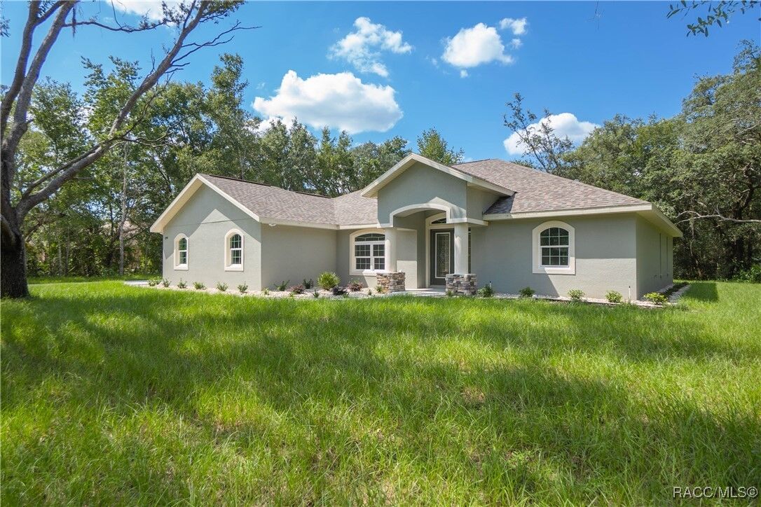 Property Photo: 399 W Massachusetts Street FL 34442