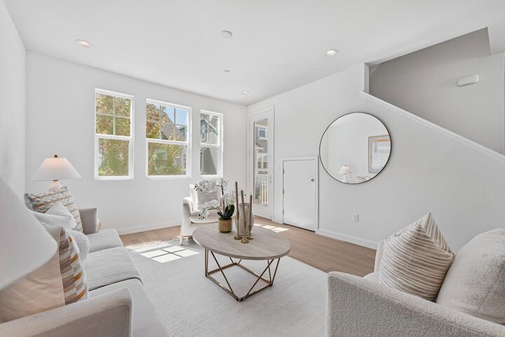 Property Photo: 119 Orbit Way CA 94043
