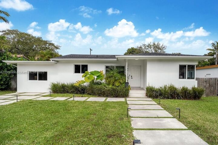 149 NW 89th St  El Portal FL 33150 photo