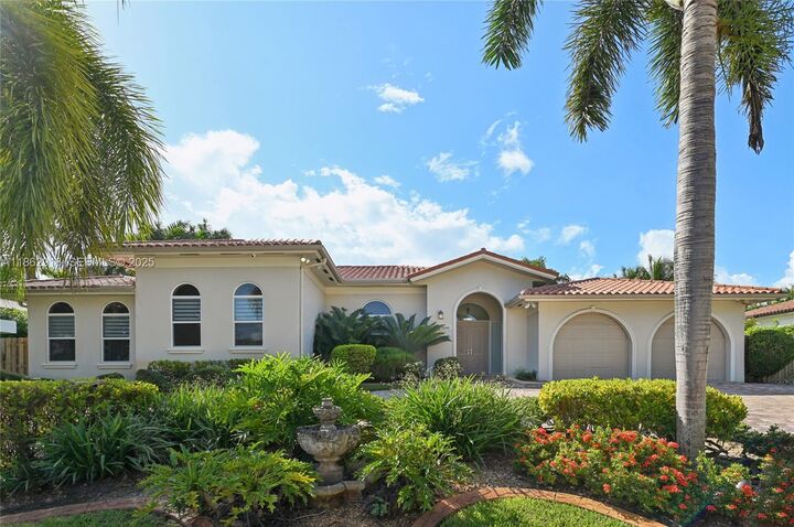 Property Photo: 8100 SW 179th St FL 33157