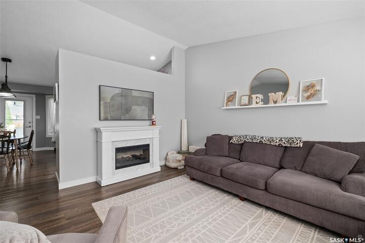 Property Photo: 120 26th Street E SK S6V 1Z7