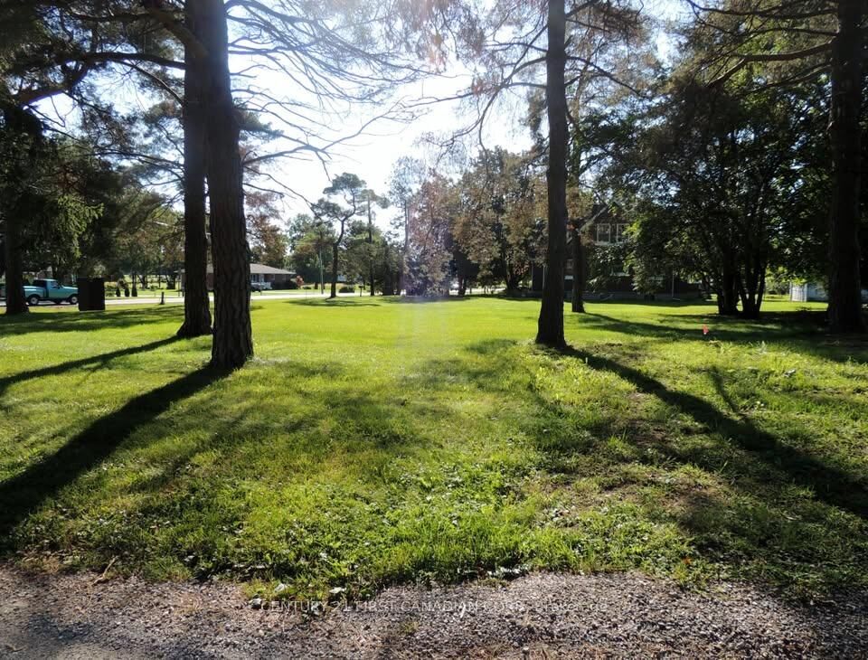 Property Photo:  25263 Marsh Line  ON N9L 2P9 