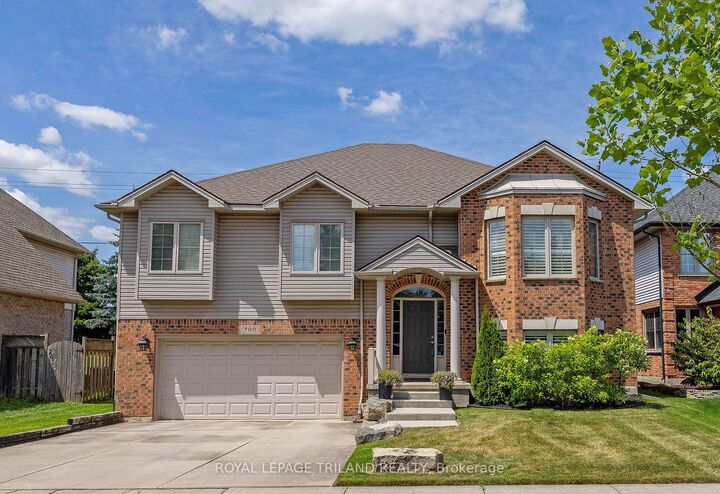 780 Whitehaven Crescent  London North ON N6G 4V6 photo