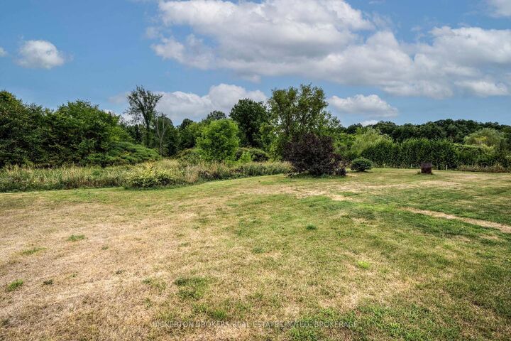 Property Photo: 1425 County 2 Road ON K0E 1R0